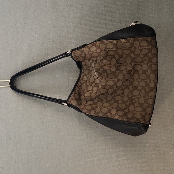 Coach Edie Shoulder Bag - Picture 3 of 16